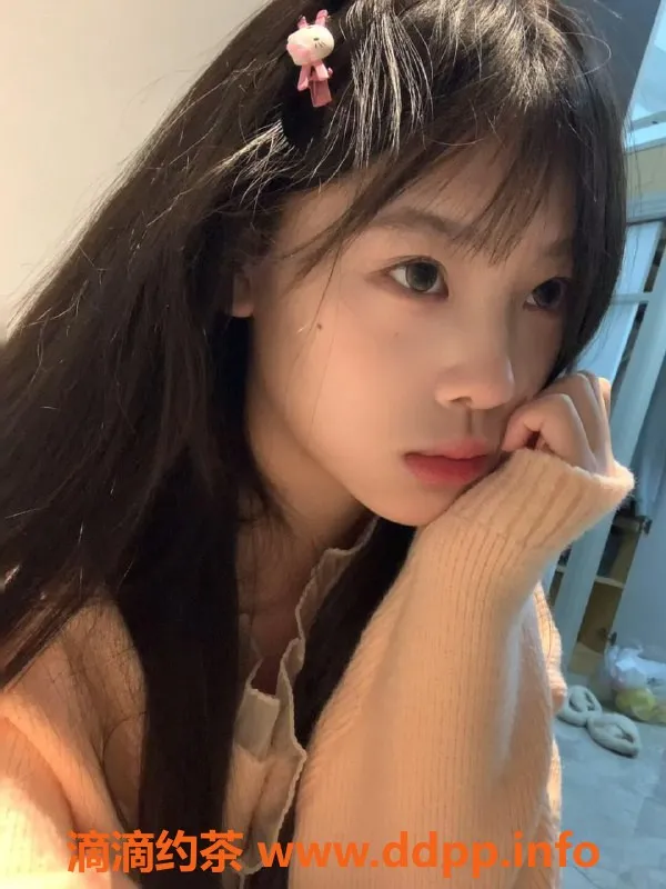 无锡楼凤-锡山区小洁，07年高颜值，45kg陪浴服务