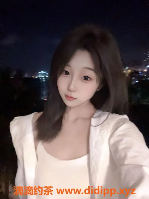 无锡楼凤-锡山区小乖，165高颜值兼职妹，44kg紧致