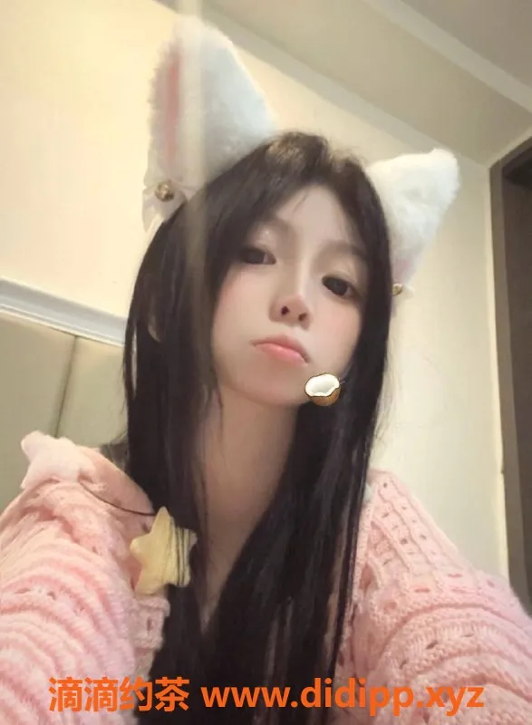 深圳楼凤资源信息,龙华小芸，千元档嫩妹，舌吻服务等你体验！