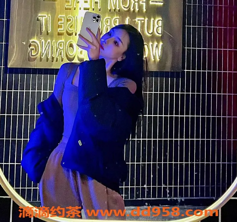 深圳楼凤-福田关关，1288P服务，69，舌吻三点粉