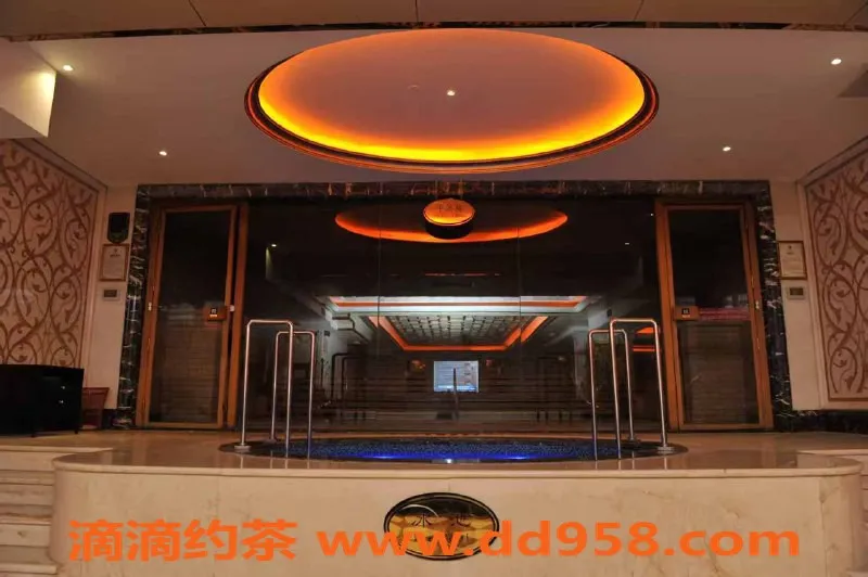 广州楼凤-岗顶欢乐水疗，688元享奢华70分钟体验