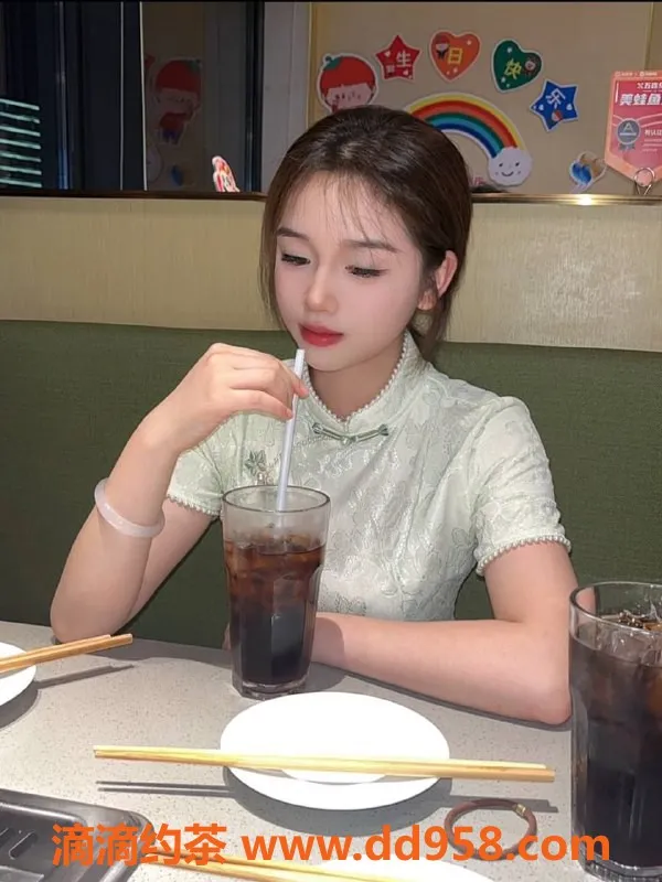 深圳上门服务-福田嫩妹白兔兔，1000P上门服务