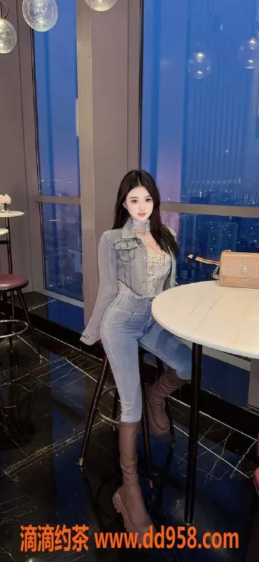 成都楼凤-成华区少妇车沫沫，颜值与服务皆佳