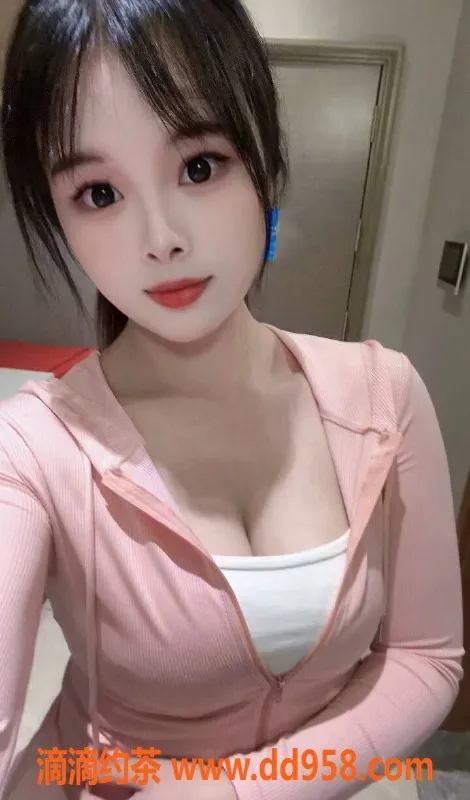 深圳楼凤-福田小可，制服魅惑，900P等你来体验