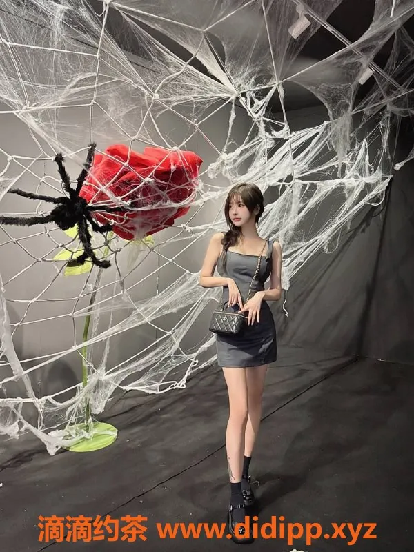 深圳楼凤-福田灿灿，1500元享受贴心服务