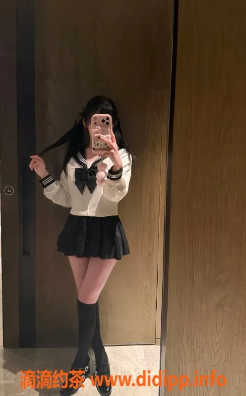 无锡楼凤资源信息,梁溪区高颜值甜妹，体验1200P陪浴服务