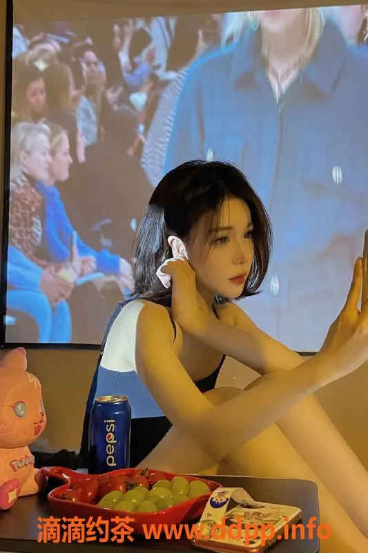 无锡楼凤-新吴区昭昭，165cm/45kg绝美御姐服务