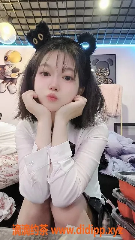 广州楼凤-天河茶茶，少女服务，口爆Kiss尽享