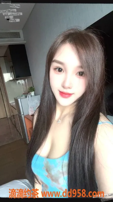 深圳楼凤-福田莉莉斯—大波美女，900P尽享舌吻与按摩