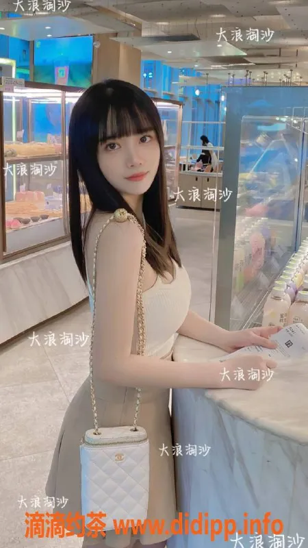 重庆楼凤资源信息,重庆南滨路大浪淘沙桑拿，18-25岁美眉等你来畅享！