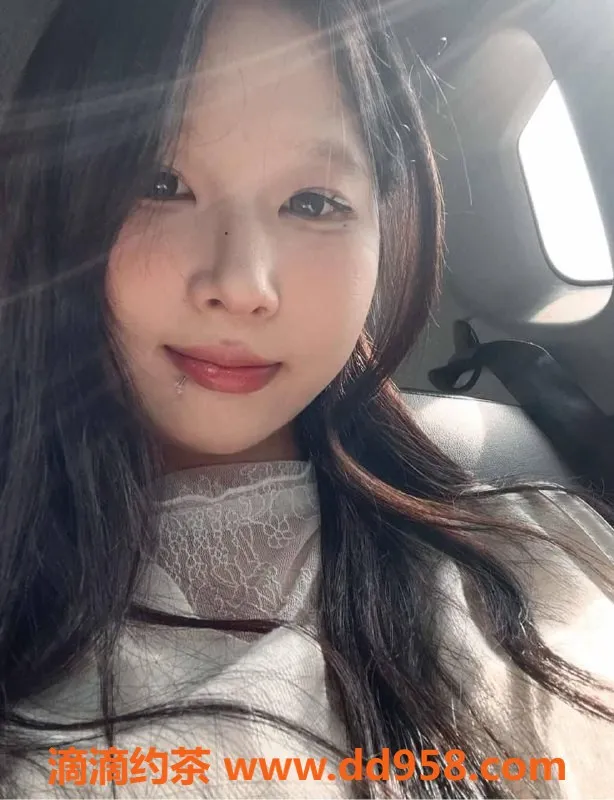 深圳楼凤-深圳壹壹，1100起，诱惑服务等你来体验！