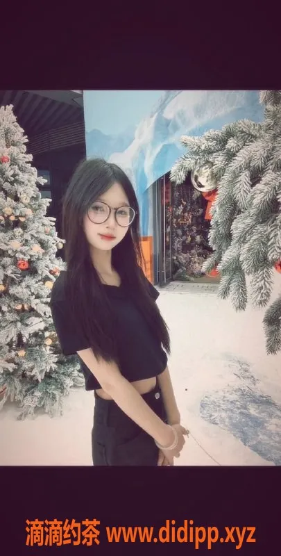 深圳楼凤资源信息,深圳壹壹，1100起，诱惑服务等你来体验！