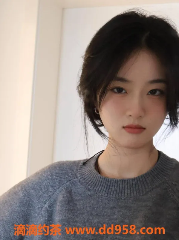 湛江楼凤-糖糖，甜美诱惑，体验绝佳服务