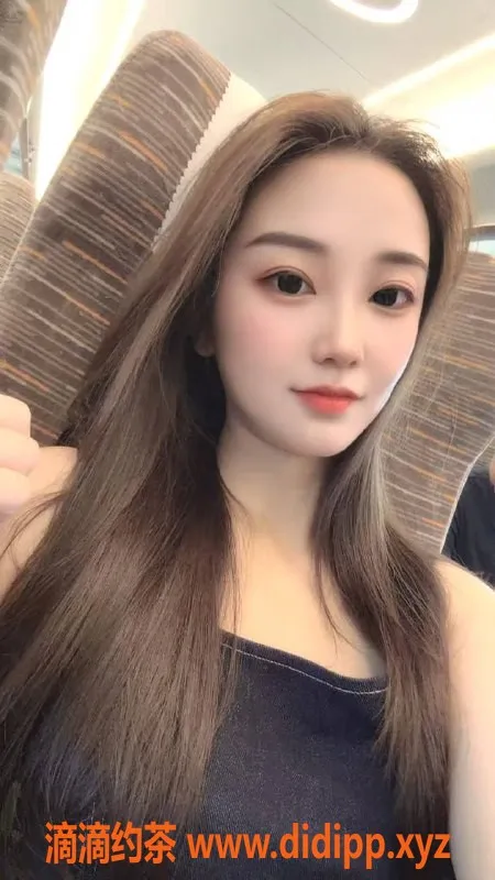 广州楼凤-顺德区安妮 166高 C罩杯 御姐服务700起