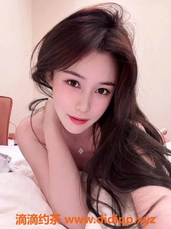 深圳楼凤-福田长腿美女初恩，1000P深喉服务