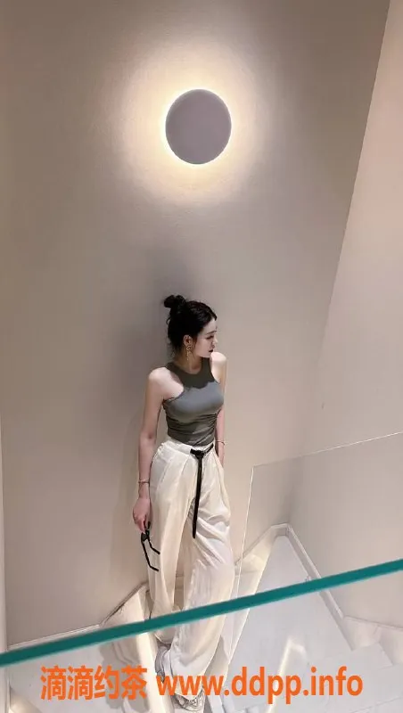 深圳楼凤-福田长腿女神书瑶，1200P等你体验！