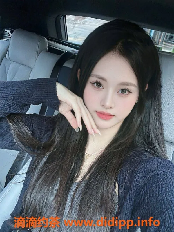 深圳楼凤-深圳小花，700p起，嫩妹六九巧技服务