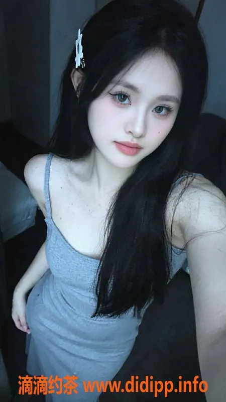 深圳楼凤-深圳小花，700p起，嫩妹六九巧技服务