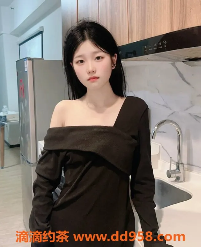 成都楼凤-成华区排骨妹，165cm，80斤，颜值不错