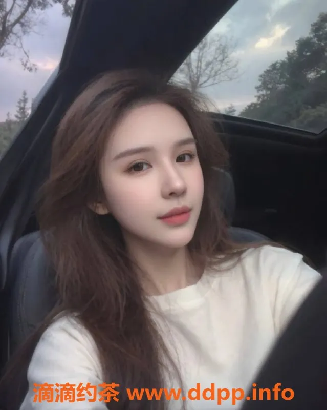 杭州楼凤-越城小猫咪，25岁95斤，性感制服诱惑服务