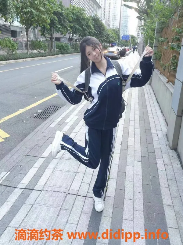 深圳楼凤资源信息,福田七七，19岁长腿嫩妹，1100起价