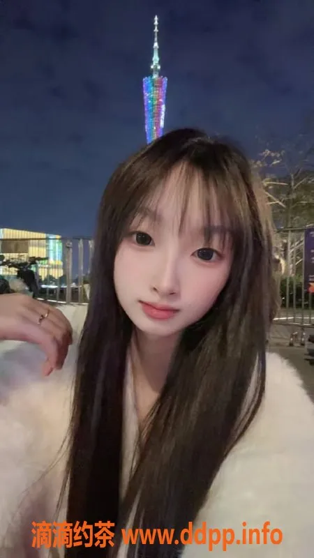 广州楼凤-番禺嫩妹小七，700元享舌吻与69服务