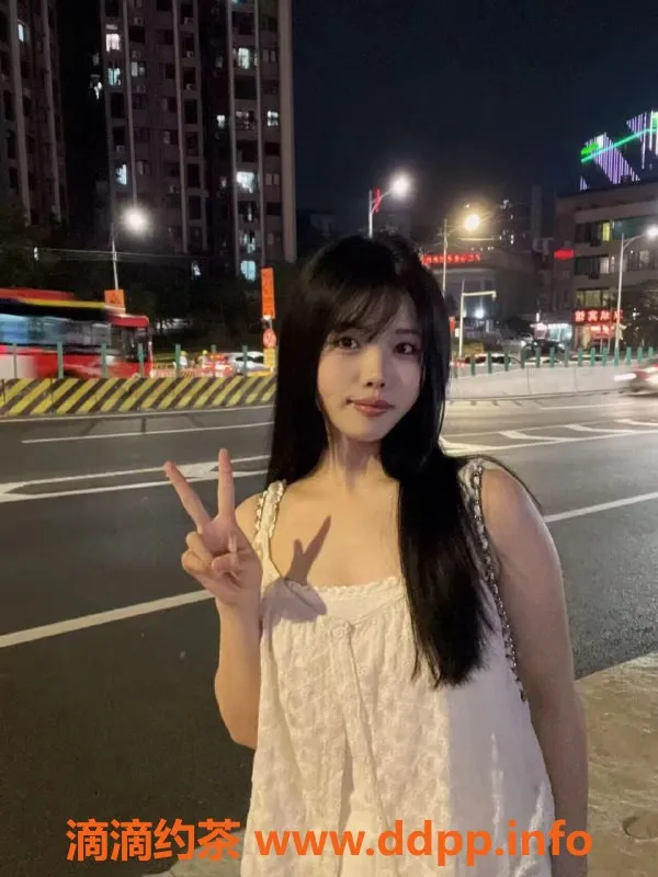 北京楼凤-昌平立水桥娇小妹牙牙，1000元起服务！