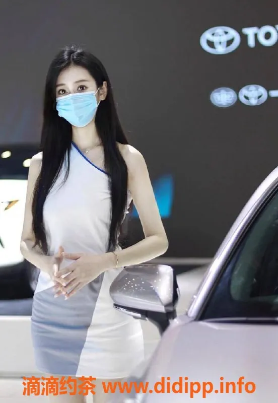 广州楼凤-禅城香奈儿，888元御姐深喉服务