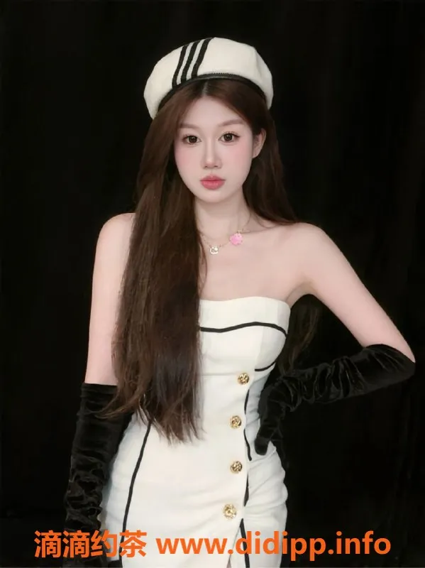 无锡楼凤-梁溪顶级少女舞蹈生 雪白皮肤 过水调情