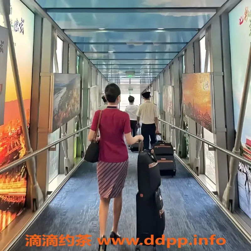 深圳楼凤资源信息,福田空姐苏羽 长腿美女 800P按摩体验