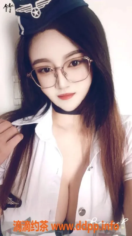 北京楼凤-丰台纪家庙大奶猫，26岁E罩杯，莞式一条龙服务