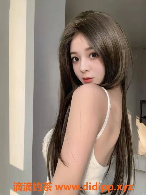 北京楼凤-朝阳小洋人，24岁164-C，专业调情服务