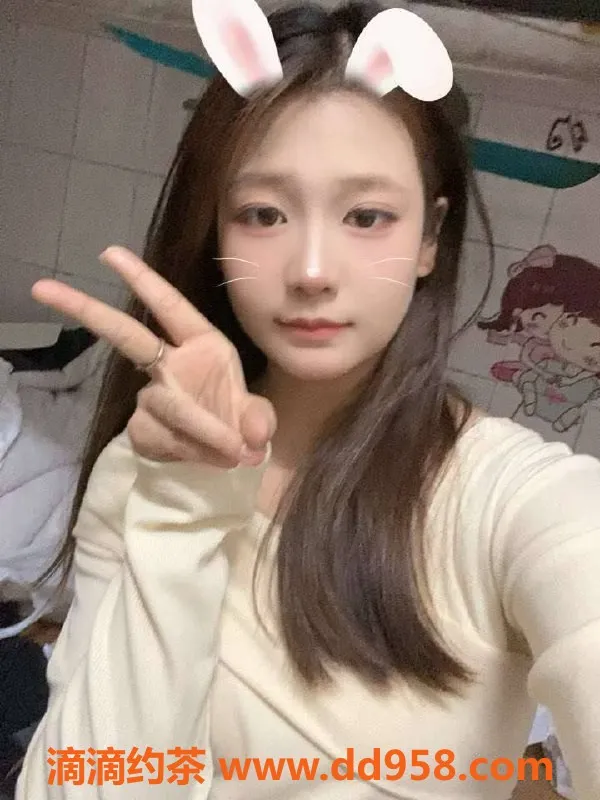 深圳楼凤-龙岗嫩妹米乐，600起享多种服务