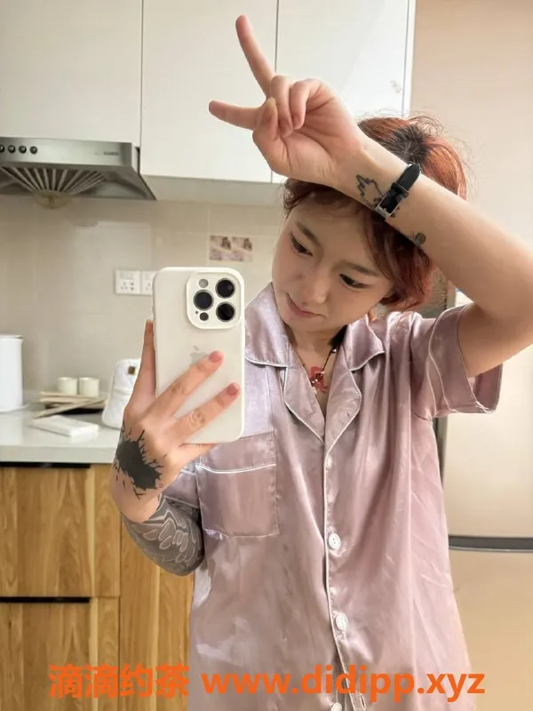 长沙楼凤资源信息,开福区小甜，163cm 40kg 精彩服务仅500p