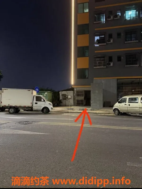 中山楼凤资源信息,西区双姝，300快餐，400洗吹做服务等你来体验！