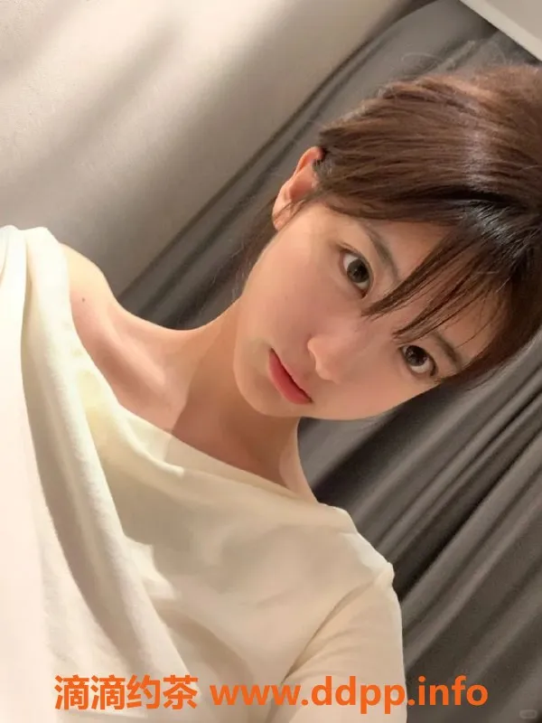 广州楼凤-广州天河区20岁学妹安然兼职，身高164cm，茶水费6米起