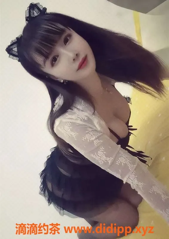 广州楼凤资源信息,广州白云区桃桃26岁，165cm，36D美乳人妻