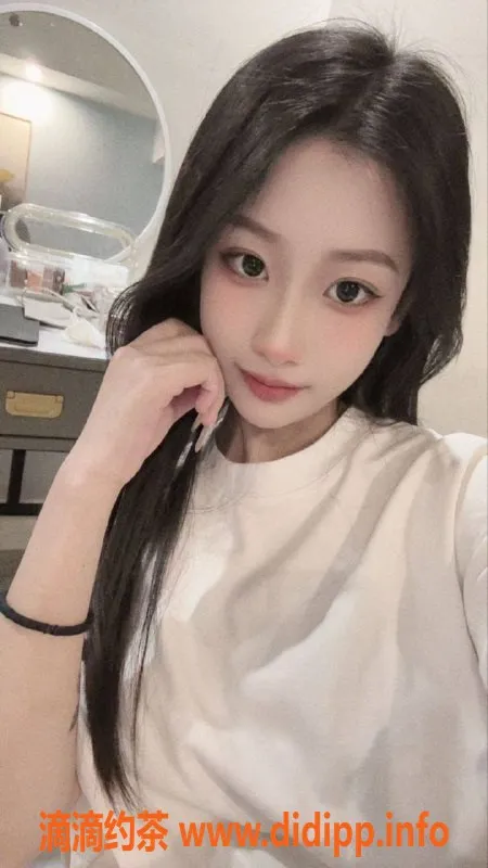 广州楼凤-广州天河小番茄，800元服务等你体验