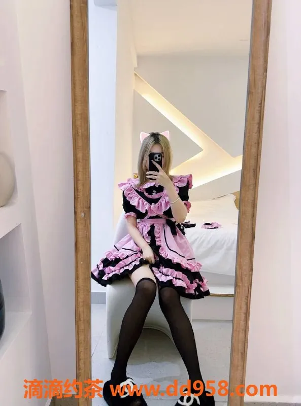 惠州楼凤-大亚湾知芝，21岁身高160，88斤B罩杯，600p服务