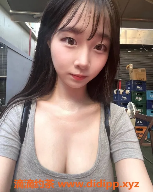 深圳楼凤资源信息,福田元元，1300元大波69制服服务