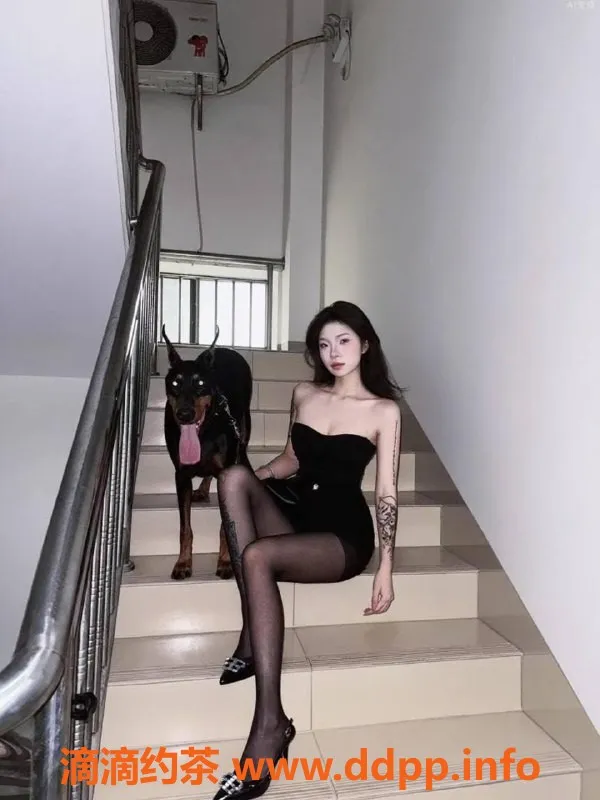 湛江楼凤-广东湛江小静，21岁，身高170，700元尽享鸳鸯戏水