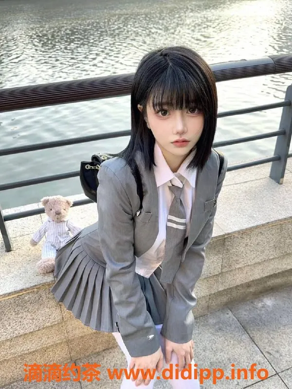 深圳楼凤-福田林沐沐：1200P直击深喉与乳交魅力