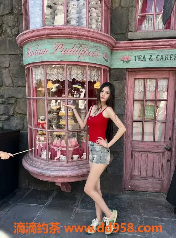 常州楼凤-常州萌萌，23岁169cm，97斤清纯小姐