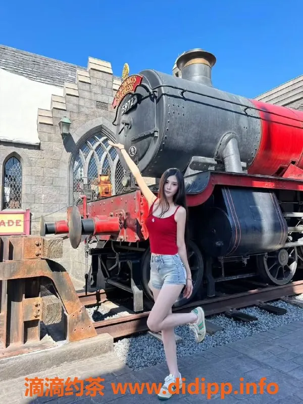 常州楼凤-常州萌萌，23岁169cm，97斤清纯小姐