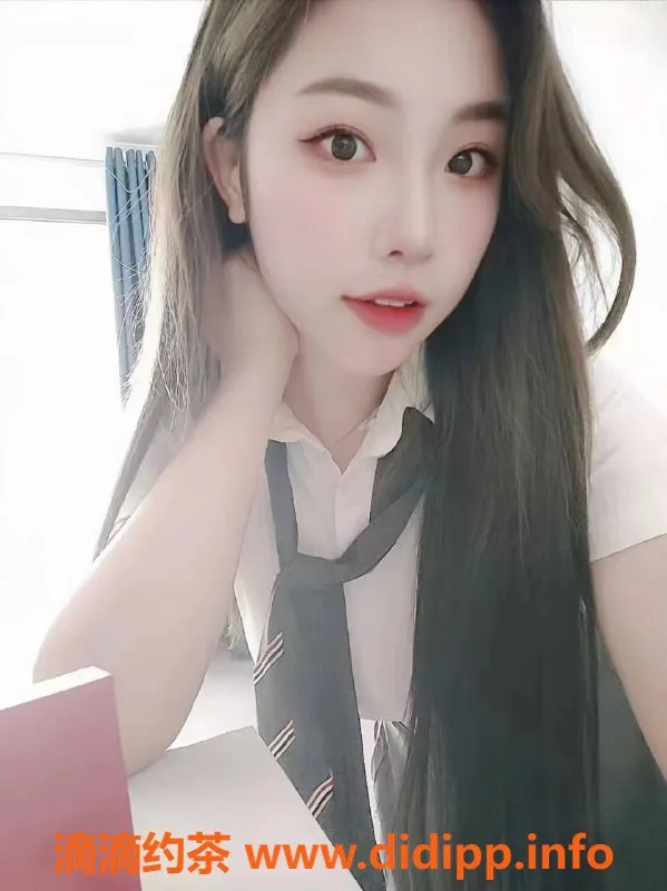 重庆楼凤-猫猫22岁160cm C罩杯，700元超值服务