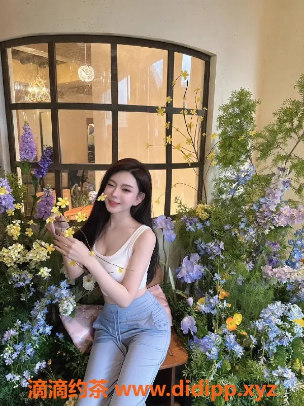 南通楼凤-南通露露，168cm，105身材，F杯优质服务