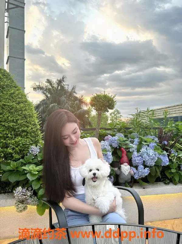 南通楼凤-南通露露，168cm，105身材，F杯优质服务