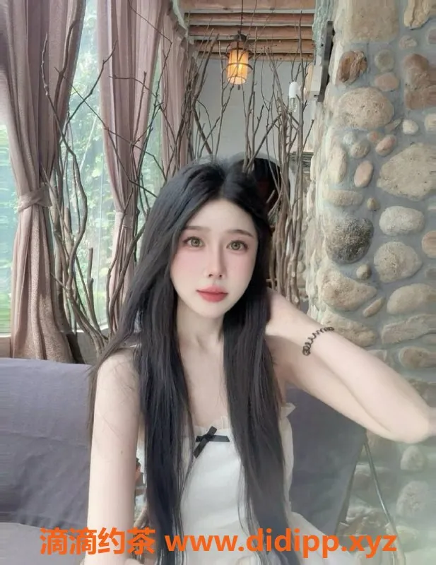 广州楼凤-天河沐颜，800元享受冷白皮学妹服务