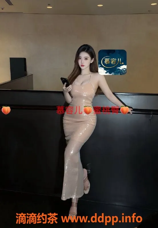 广州楼凤-天河慕容儿，1200元体验大胸魅力