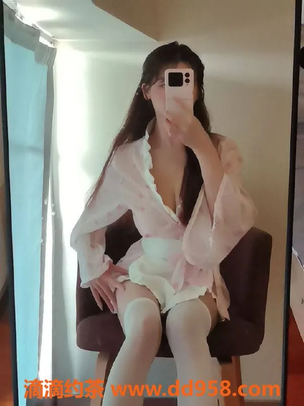 广州楼凤-广州天河雪颜，800元单次，1500元双飞体验